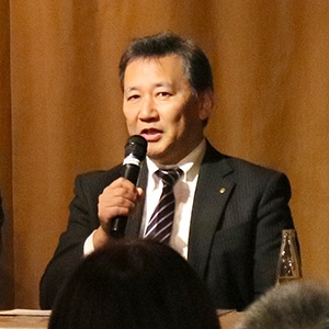 中尾氏